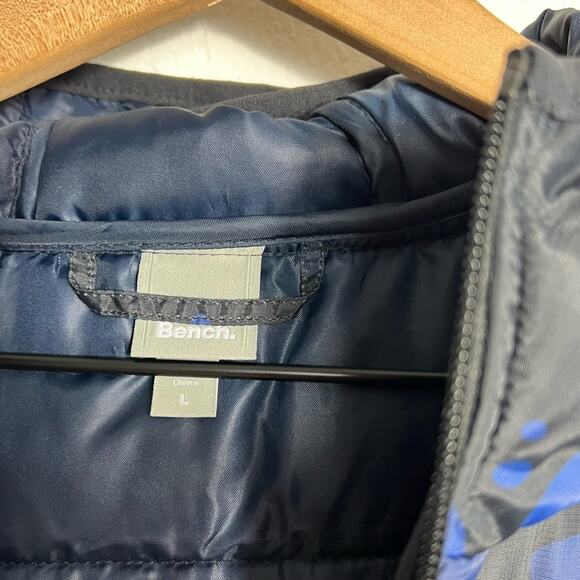 Bench Men Blue Black Puffer Large Zip Up Jacket - Picture 4 of 7